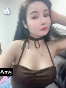 Amy 224x300